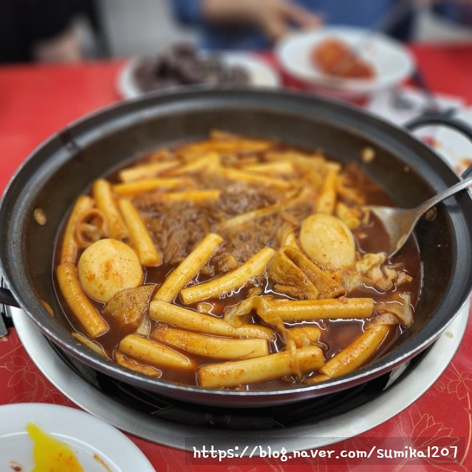 애플하우스 이수역 맛집, 즉떡과 무침군만두는 못 잃어!