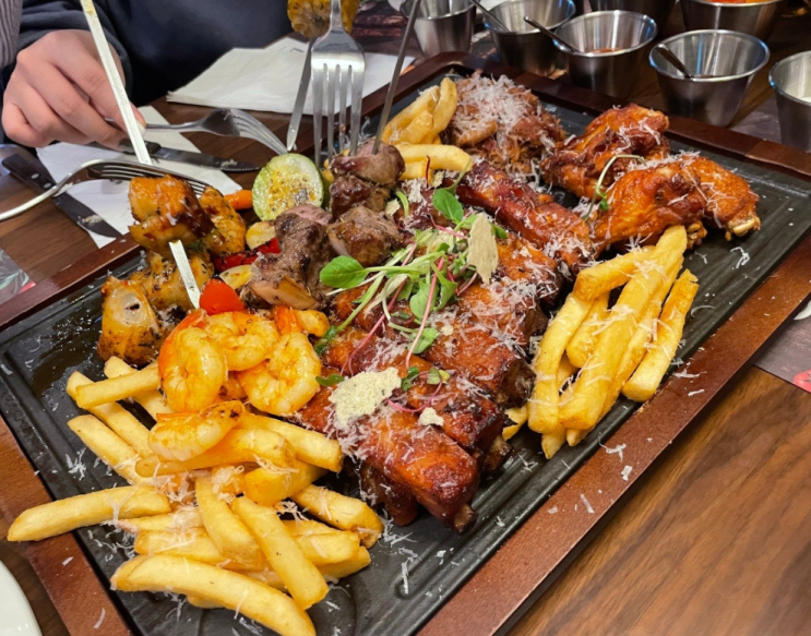  부천 맛집으로 부천 신중동 가족모임으로 적극 추천