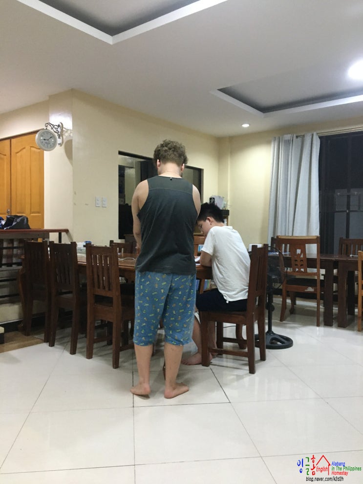  필리핀 초등 유학 방학이지만 잉글홈 아이들은 열공 중~
