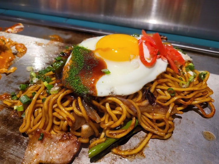 연남동 우와(雨蛙), 오코노미야끼, 야끼소바, 철판 꽃갈비살 연남동 우와(雨蛙), 오코노미야끼, 야끼소바, 철판 꽃갈비살