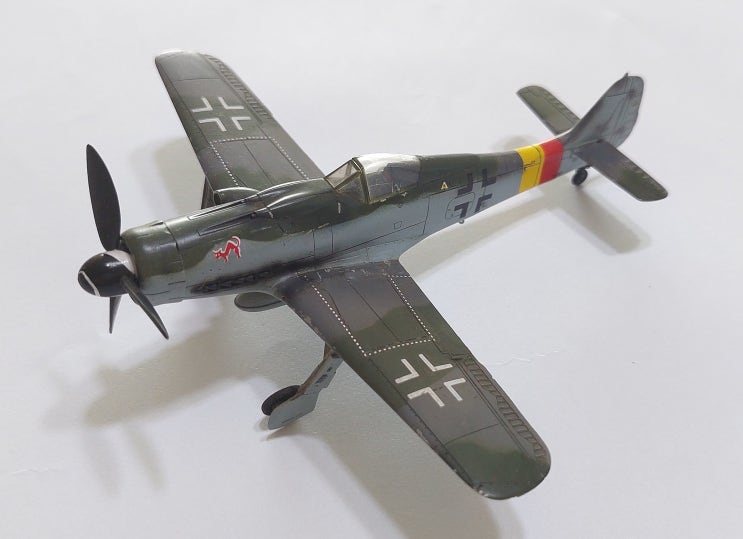  아카데미과학 1/72 Fw-190D-9 [2004년 제작]