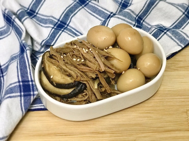  짜지도 싱겁지도 않는 누구나 좋아하는 황금비율 메추리알 소고기 장조림 만들기
