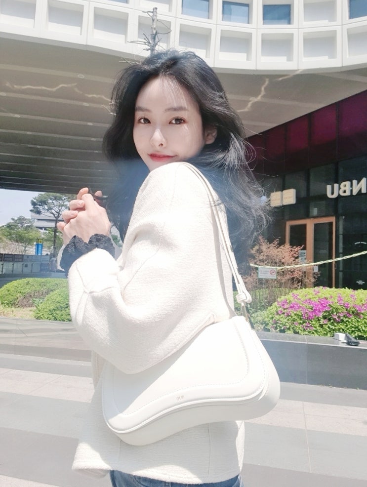  JW PEI 조이 컬렉션 미니 바게트백 봄코디 직구 후기