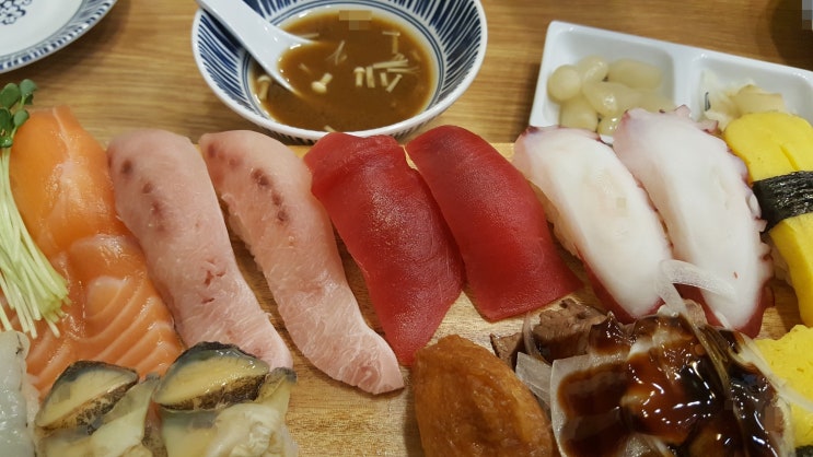  노르웨이 연어의 가격도 많이 올랐네요