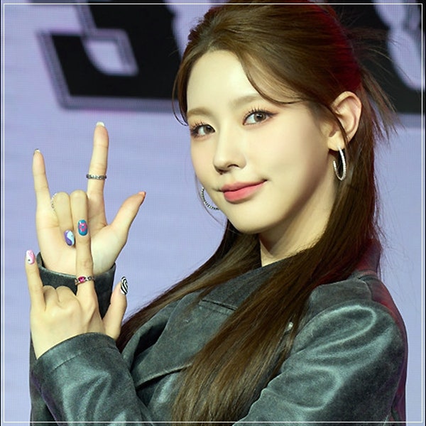 미연 과사 여자아이들 얼굴 예쁘다!