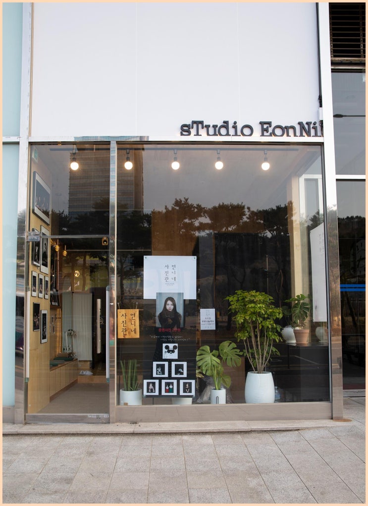  목포 사진관 추천, 패밀리 사진전문 언니네사진관만의 시그니처촬영 블랙퀸 컨셉 사진