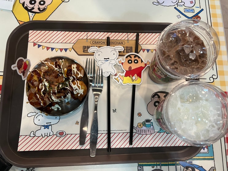  용산 이색 카페, 짱구 카페 팝퍼블 방문기 !