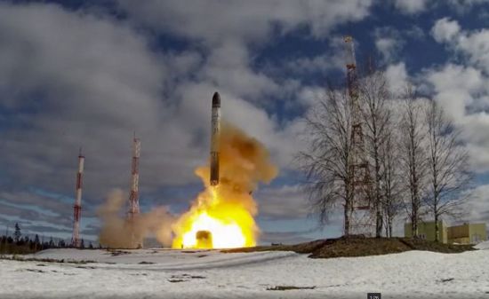 1발이면 프랑스 초토화…러, ICBM '사르맛' 첫 시험발사