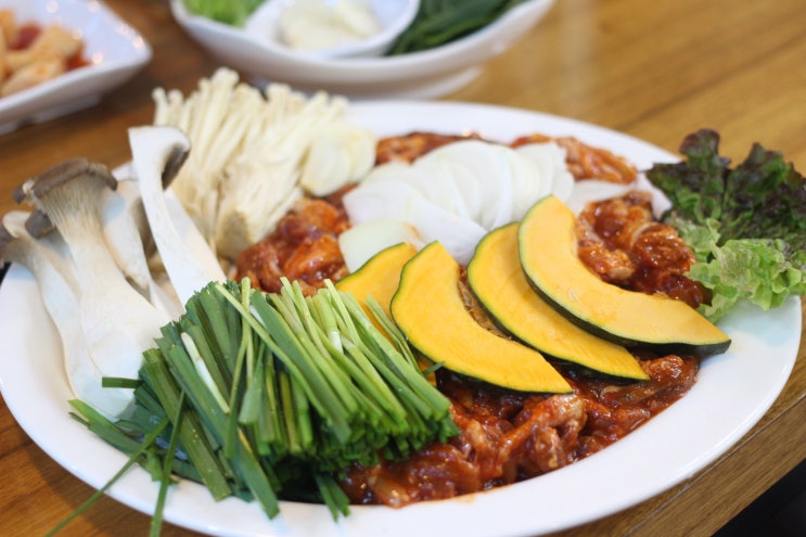  진주 삼계탕 맛집 : 충무공동 유성본가누룽지삼계탕으로 몸보신 올여름에도 재방문 예정