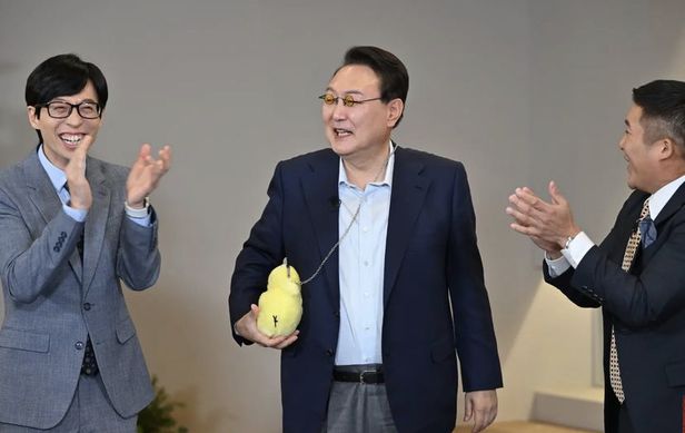유재석 <b>파란</b>모자 <b>파란옷</b>등  정치 성향.이슈 부분 총정리.