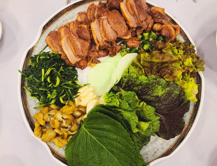  대전  오리 수육맛집 - 수통골 감나무집 본점