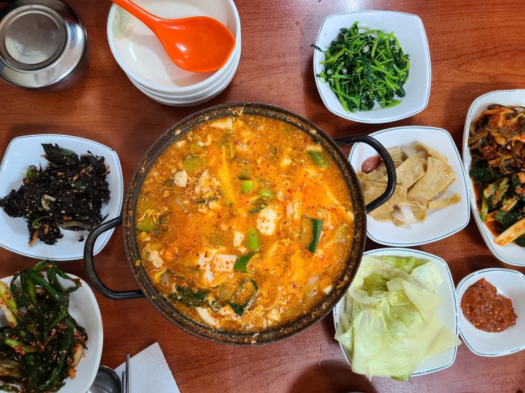  [신림] 단골이 밥상 차려주는 현지인 맛집 '김가네 생선구이' 다양한 반찬이 푸짐하게