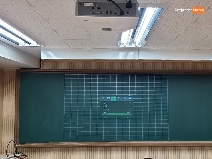  고안시 빔프로젝터 비비텍 DU857로 스마트한 강의 수업하자!