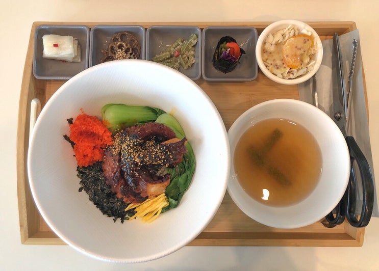  [울산 대왕암 맛집 인더썬] 정갈한 한식당 & 카페를 한곳에서 즐겨요
