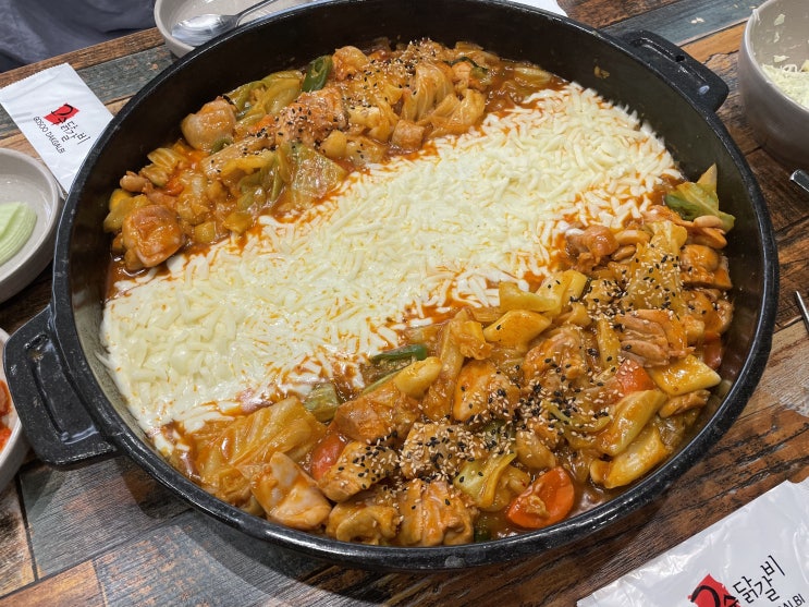  부천 스타필드 맛집 : 고수닭갈비 , 치즈 좔좔 닭갈비