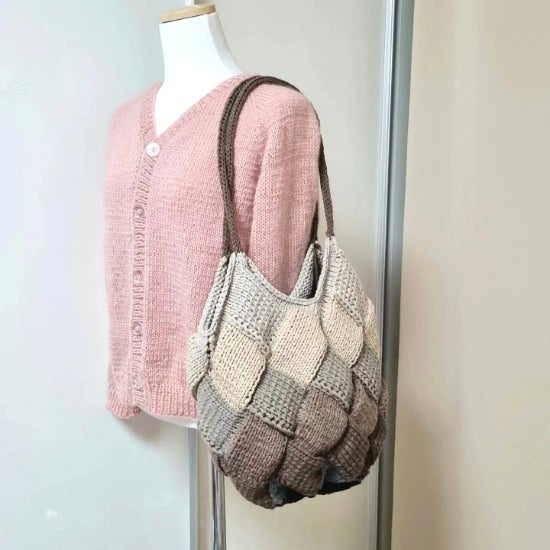 코나로 뜨는 대바늘 자작나무가방 (Entrelacs기법)