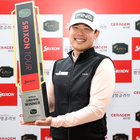  김학형, 4타 차 뒤집고 ‘2022 KPGA 스릭슨투어 5회 대회’ 우승 쾌거