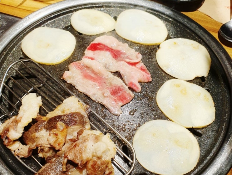 차돌박이와 황제갈비살이 맛있는 대구 대봉동 술집 [차돌 102] 쫄면 소고기 초밥 맛집 / 가성비 맛집 / 애견동반 식당