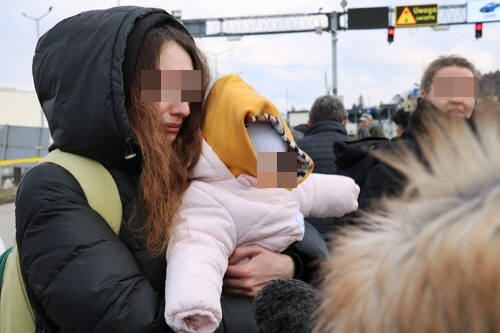 "여성에 아기·소년까지"…비겁한 러시아군, 저항의지 꺾으려 '무차별 성폭행'