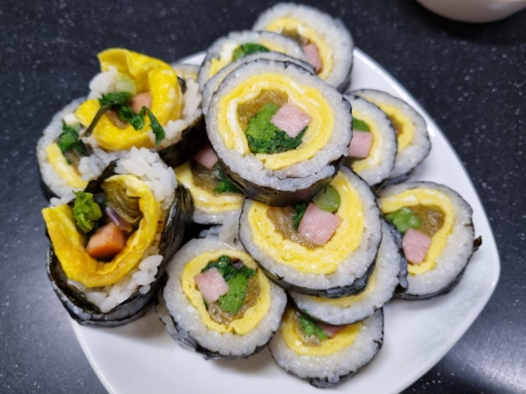 제철 봄나물요리 두릅 미나리 김밥 아이들도 잘 먹는 나물요리 봄나물김밥