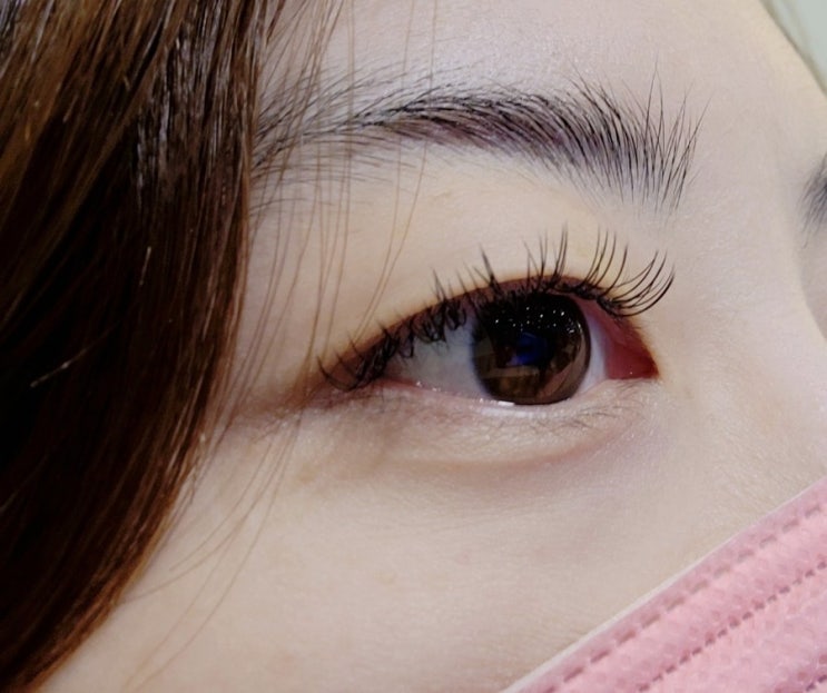  무쌍이나 다름없는 속쌍꺼풀 부산 광안리속눈썹연장 봄브뷰티 추천
