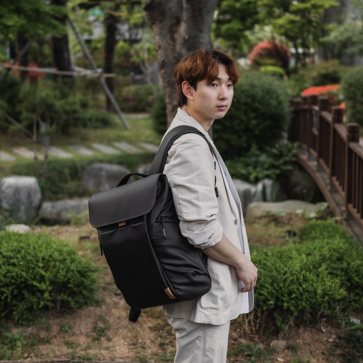  스타일리시한 미러리스 가방 추천, 피지테크 원고 카메라 백팩 18L