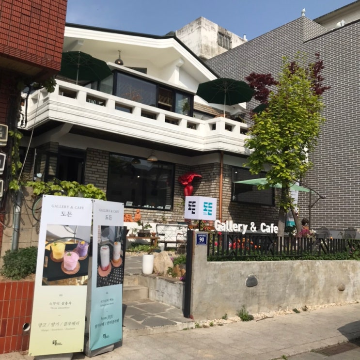  [인천역 애견동반카페] 도든카페 차이나타운과 개항장거리에 위치한 도든카페리뷰