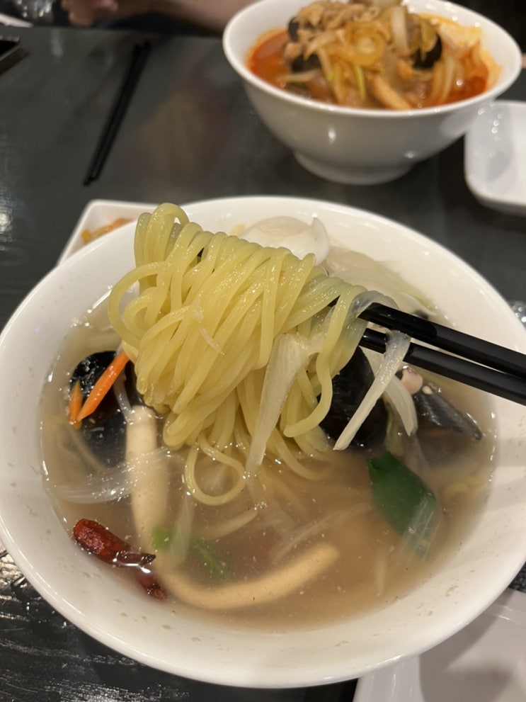  칼칼한 짬뽕이 땡길 때 칸지고고 광교엘포트점