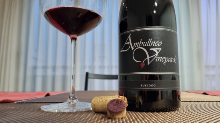  194. Ambullneo Vineyards, Bulldog, Santa Maria Valley, Pinot Noir, 2009