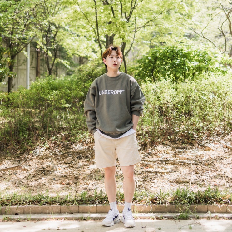  운동화 코디꿀템 jogger x81 베이지 추천, 믿고 신는 아식스 신발