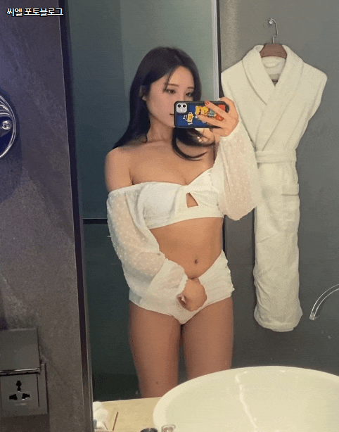 Honeycam_1547.gif?type=w966