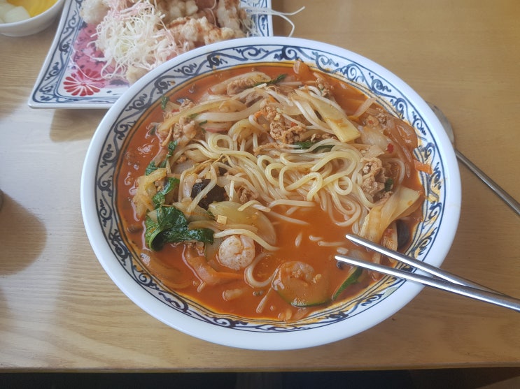  용인 에버랜드 맛집 백년짬뽕 : 차돌짬뽕, 찹쌀탕수육 후기~ 지식은 우정을 대신할 수 없어!