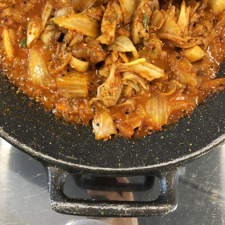  김포구래동 돼지김치구이 맛집 푸짐한 삼산회관