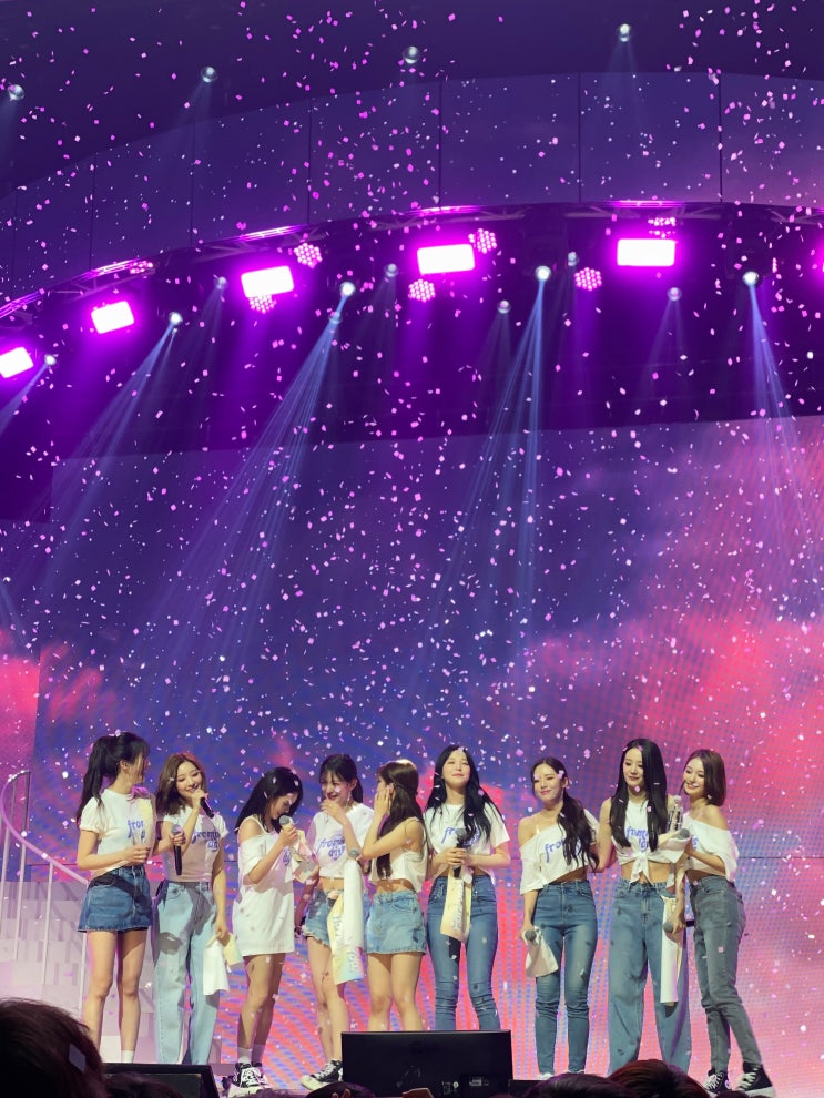 220422~23 <b>프로미스나인</b> 팬미팅