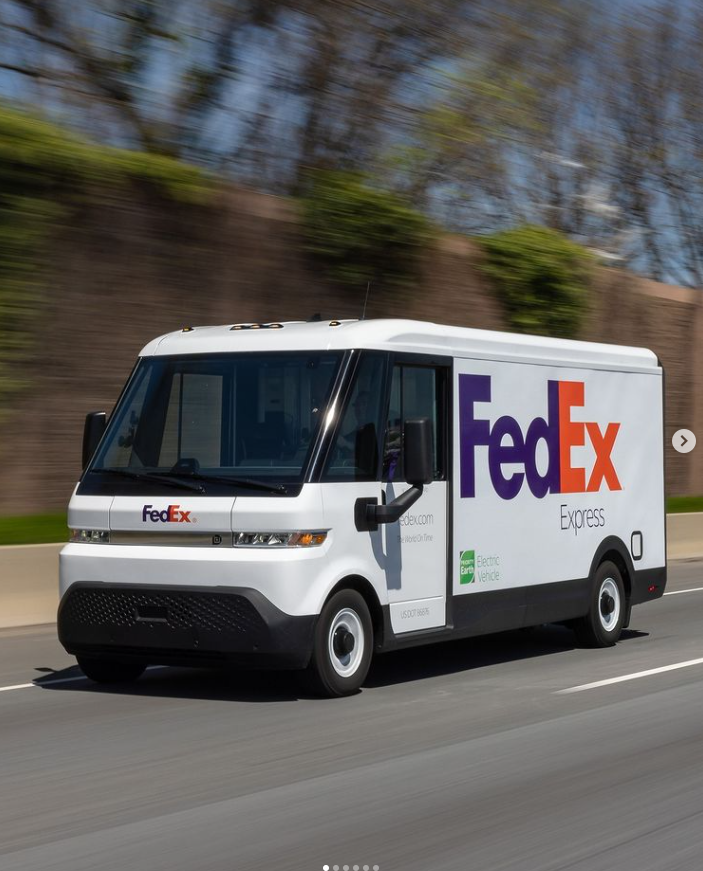 FedEx의 새로운 전기화물차량 (GM 전기밴)
