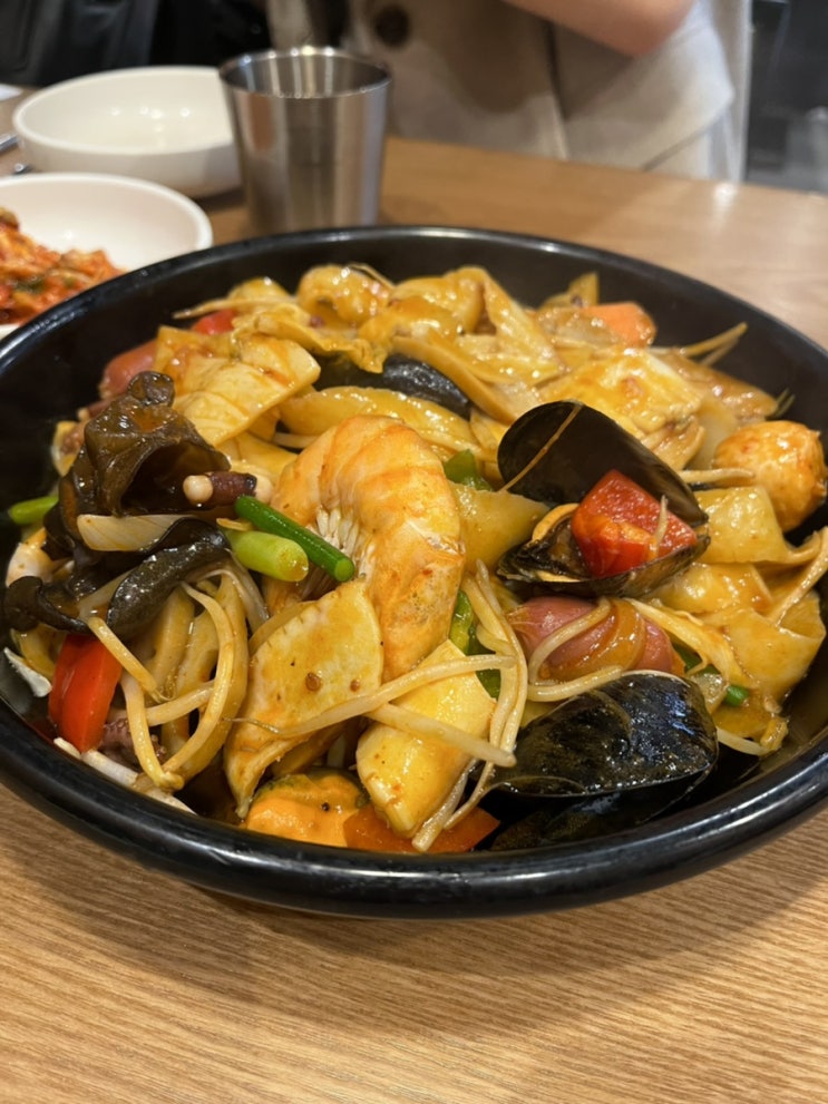  명동 맛집 : 도삭면으로 유명한 란주라미엔(란주칼면)