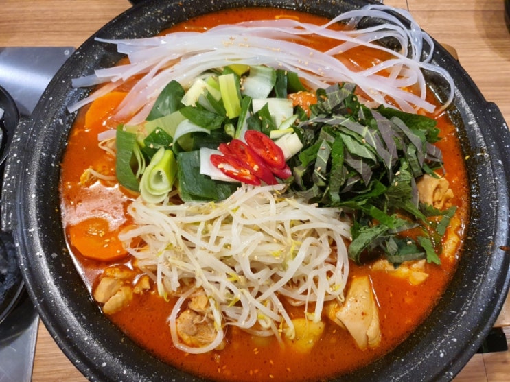 부산 광안리 수영구 팔도식신 동네술집 부산 광안리 수영구 팔도식신 동네술집