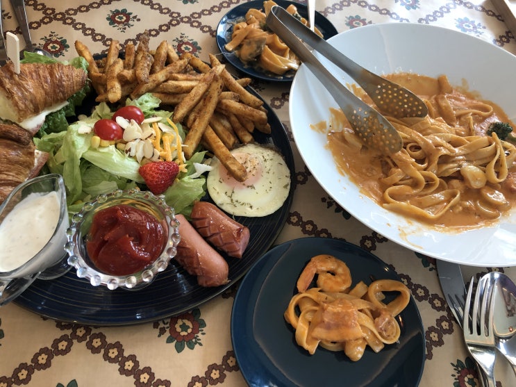  [후기] 천안아산 봄나들이 - 태학산 카페 피노 & 호서대 캠퍼스ㅣ#아산벚꽃놀이 #천안브런치카페 #봄나들이