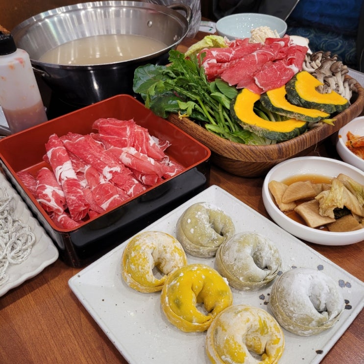  고잔역 맛집 안산국보만두 / 만두와 칼국수가 맛있는 블루리본 맛집 주차 정보 등