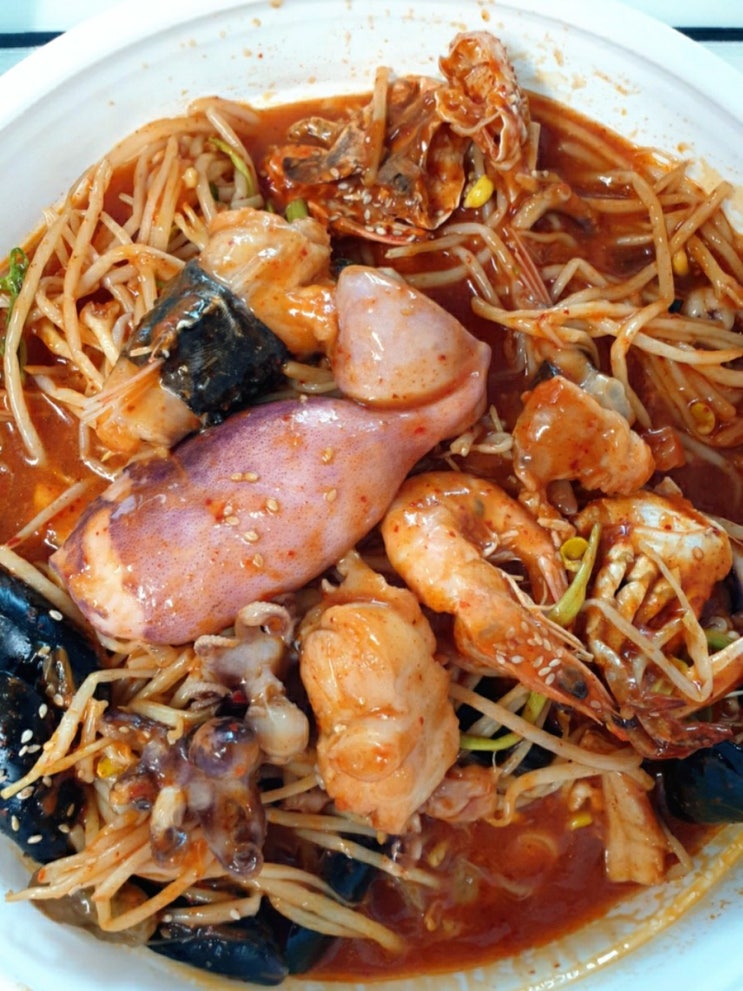  신진성 해물찜과 옹심이만두