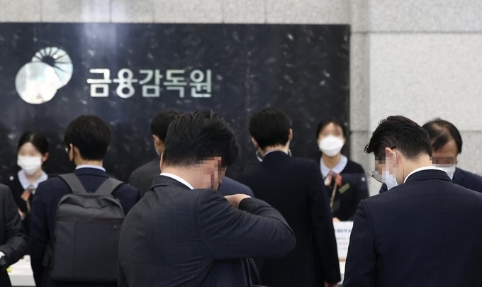 ‘계곡 살인’ 냄새 맡은 보험사 SIU…숨어 있던 그들의 정체는? ‘계곡 살인’ 냄새 맡은 보험사 SIU…숨어 있던 그들의 정체는?
