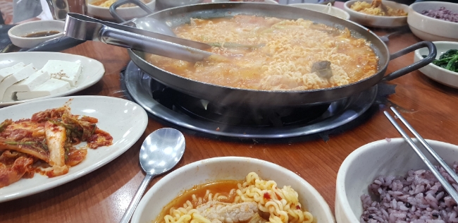 안양 명학역 고기창고 별관 맛집 아이에스비즈타워 인근 맛집 김치찌게