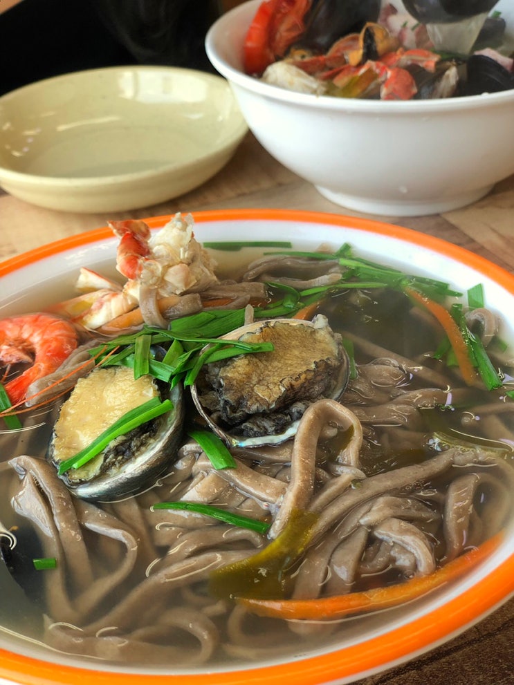  [제주여행/우도맛집] 우도에서 시원한 해물라면 과 해물칼국수 : 물꼬해녀의집
