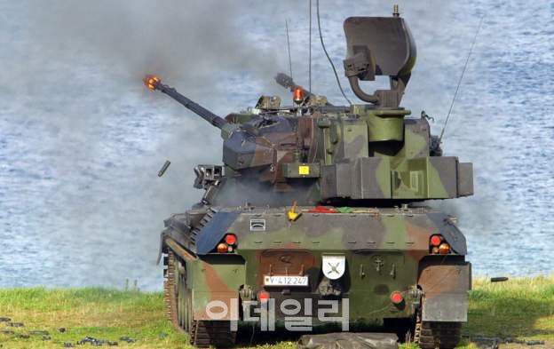 獨, 마침내 우크라이나에 '중화기' 보낸다 獨, 마침내 우크라이나에 '중화기' 보낸다