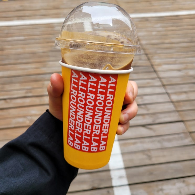  올라운더랩 아이스아메리카노 서신동 하가지구 맛있는 카페