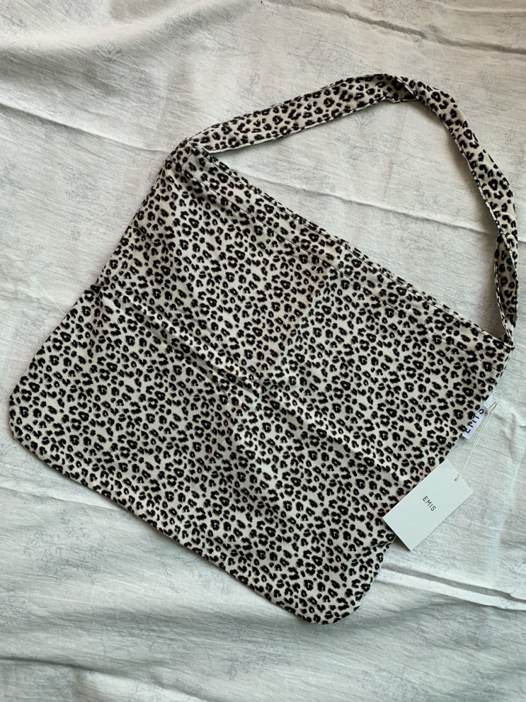  emis :: 이미스 에코백 크림 레오파드 에코백(cream leopard eco bag)+착용샷, 할인