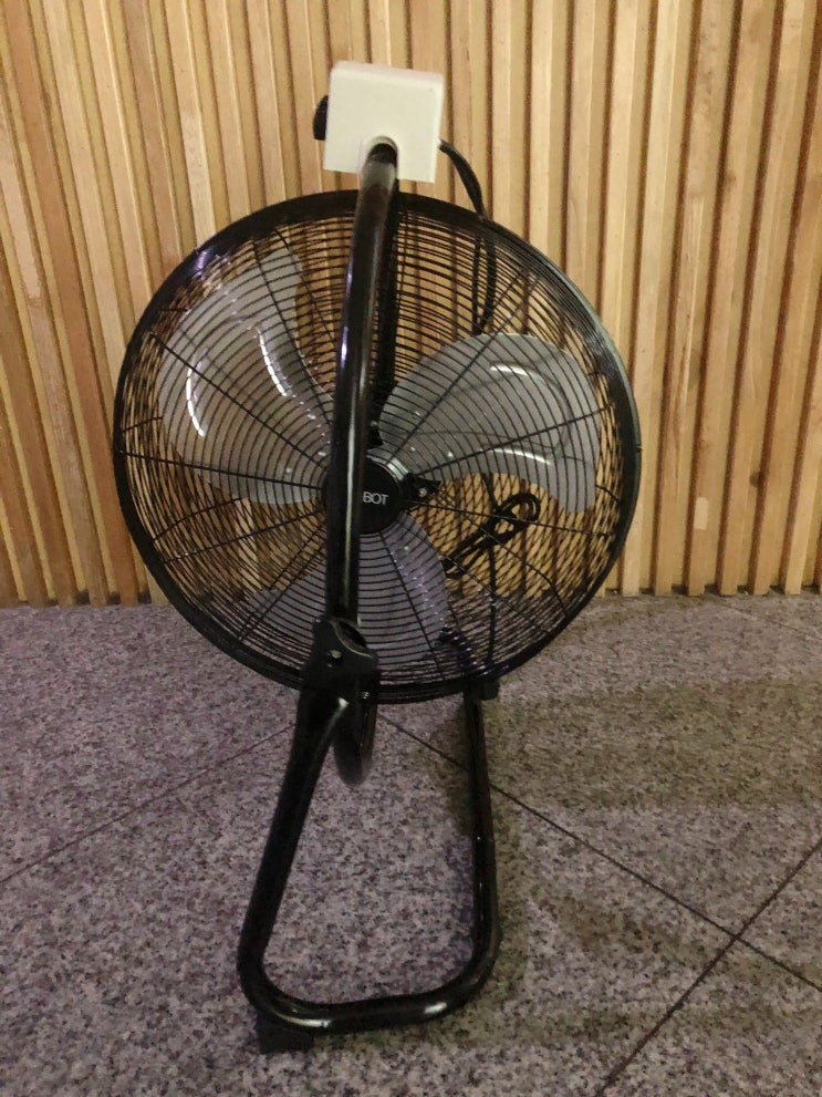  업소용, 공업용 선풍기, 휴앤봇 HNB-2050F로 강력한 바람을 느껴보세요~!