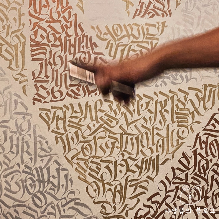  캠플러스 흡착 보조배터리 안전하게 무선으로 고속충전까지