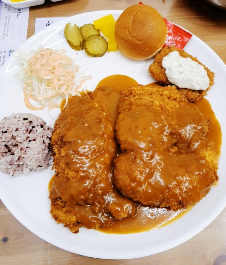  대구 만촌동 맛집 [금화왕돈까스] 돈까스 치즈사발떡볶이 좋아요