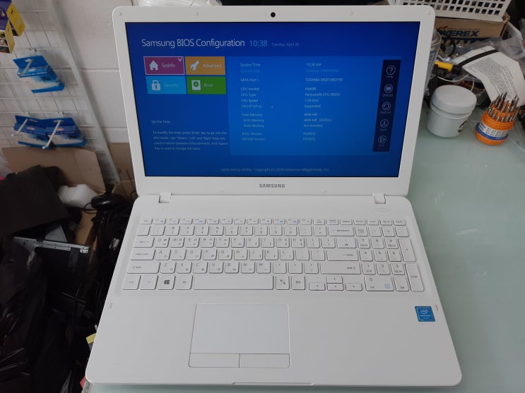  상동 컴퓨터수리 삼성 노트북 NT300E5K-L26W SSD교체 메모리 4기가 추가 업그레이드